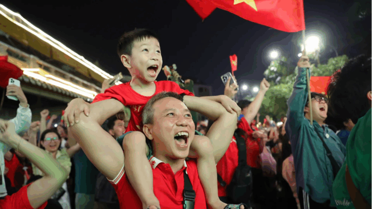 Elegant Cinematic Wedding Thumbnail HD 169 (4)-png